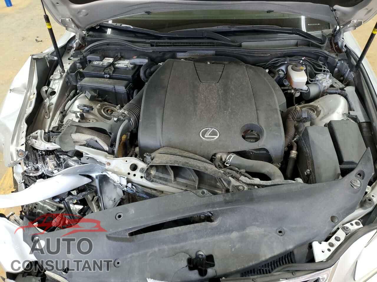 LEXUS IS 2015 - JTHCF1D26F5025718