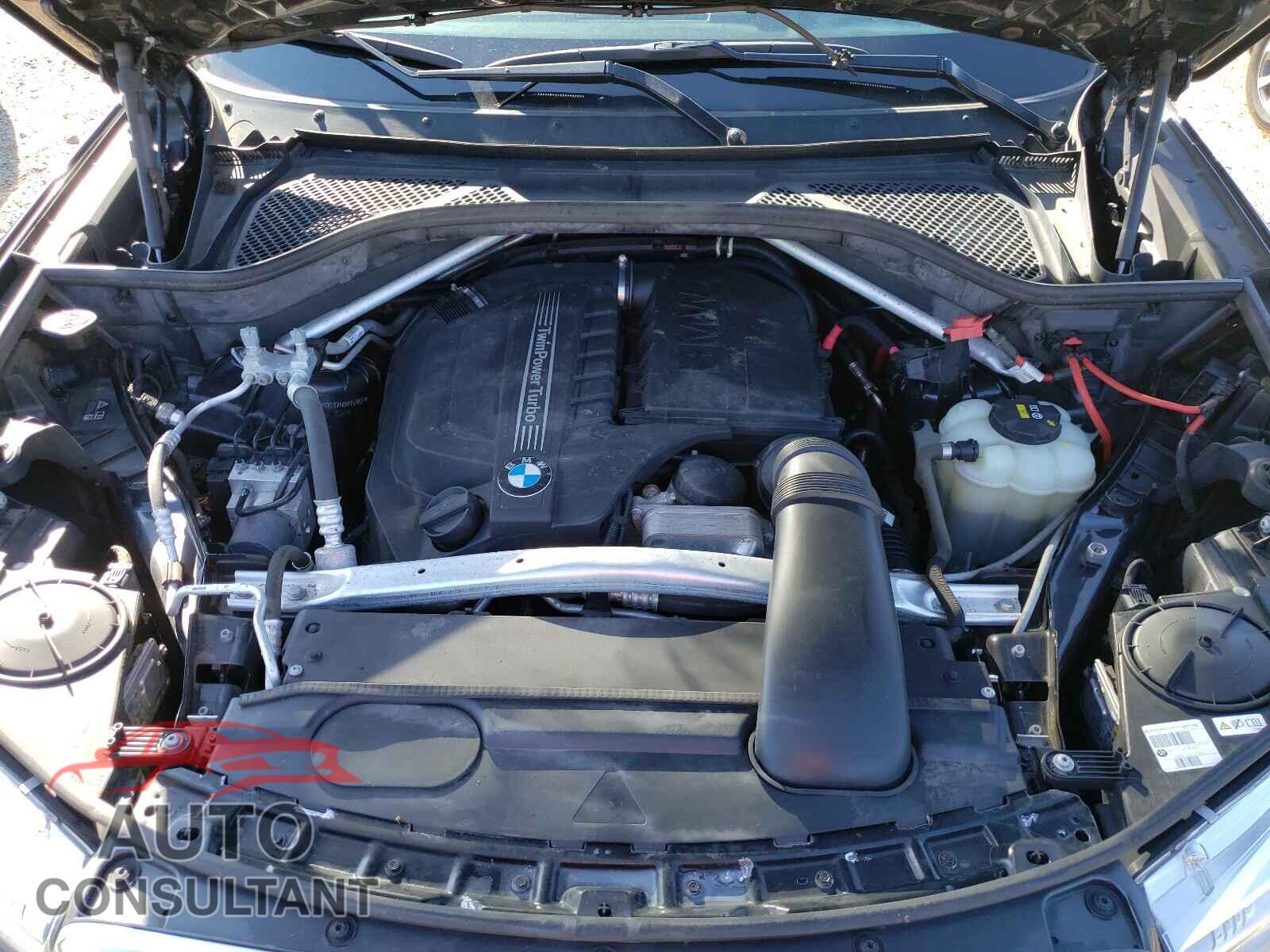 BMW X5 2017 - 5UXKR0C37H0V74965