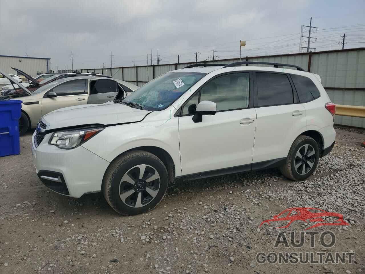 SUBARU FORESTER 2017 - JF2SJAEC0HH487598