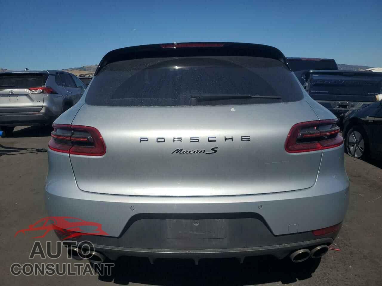 PORSCHE MACAN 2016 - WP1AB2A55GLB40850