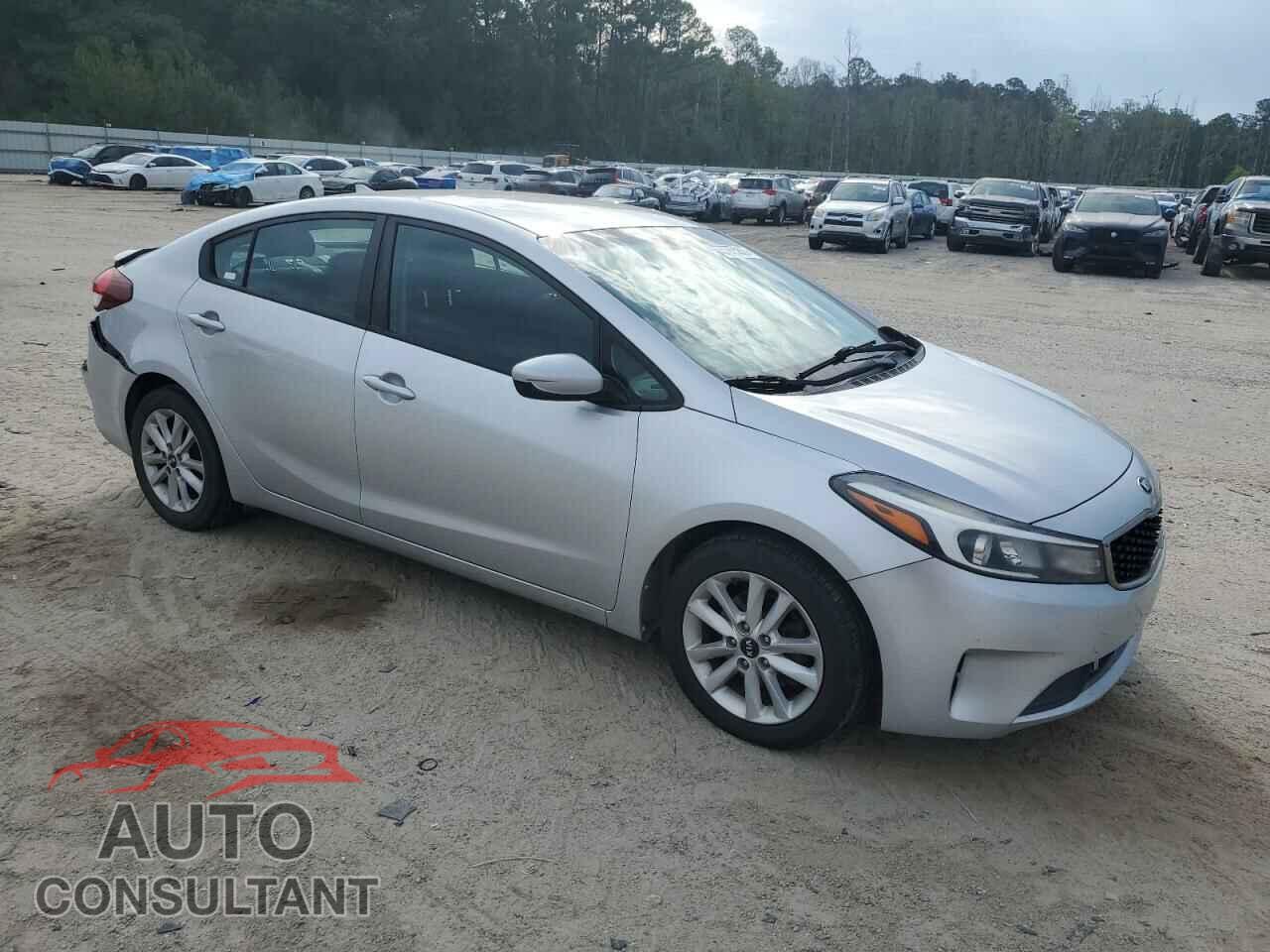 KIA FORTE 2017 - 3KPFL4A72HE019902
