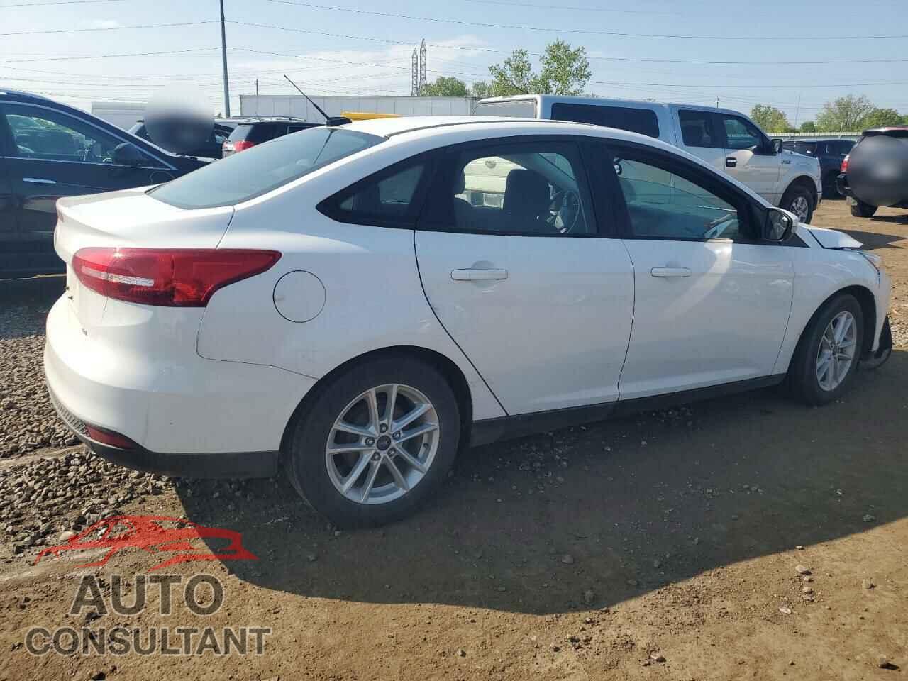 FORD FOCUS 2017 - 1FADP3F26HL313478