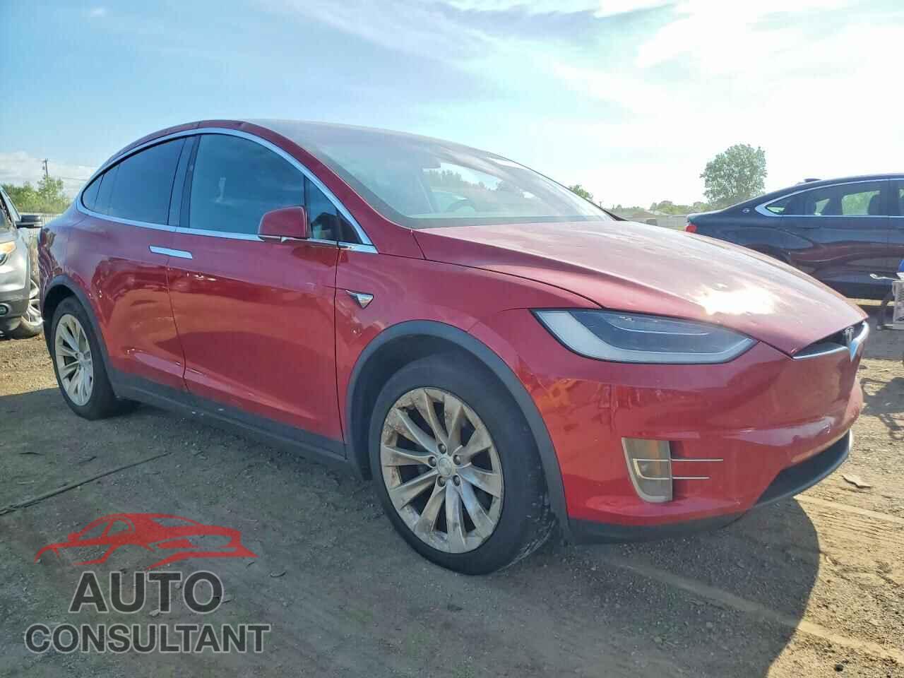 TESLA MODEL X 2019 - 5YJXCBE25KF197361