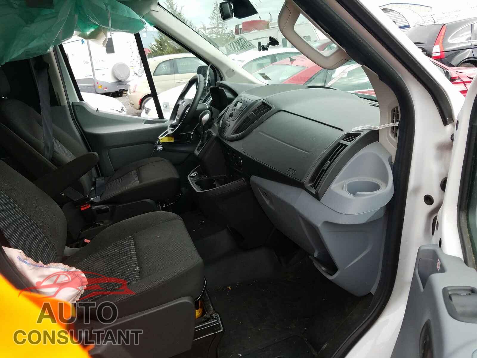 FORD TRANSIT CO 2019 - 1FTYR2CM3KKB55832