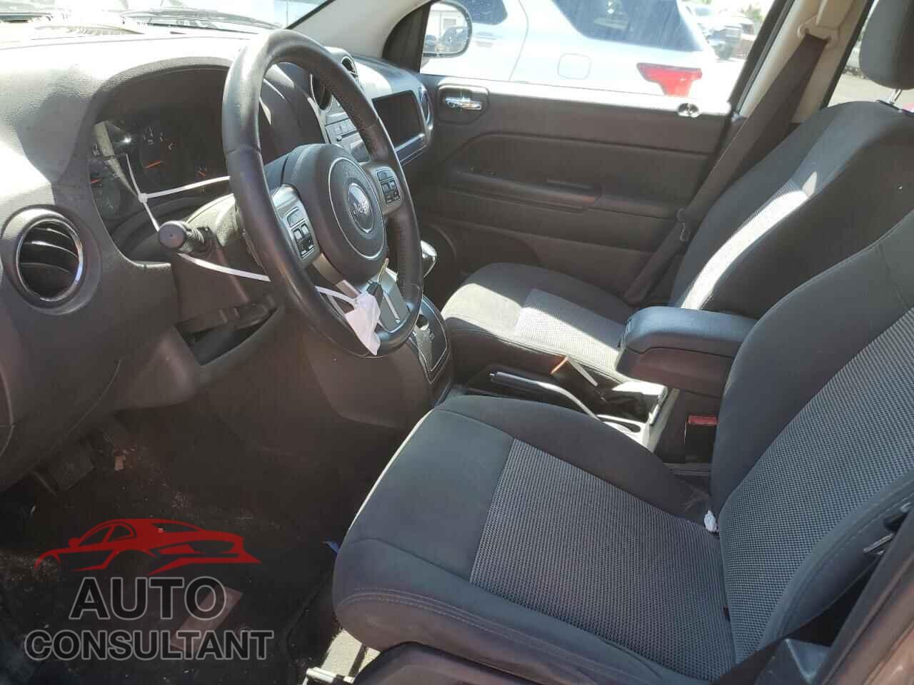 JEEP COMPASS 2011 - 1J4NF1FB6BD255695