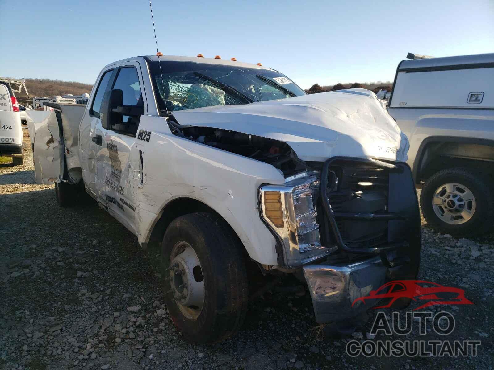 FORD F350 2019 - 1FD8X3GT5KEE98715