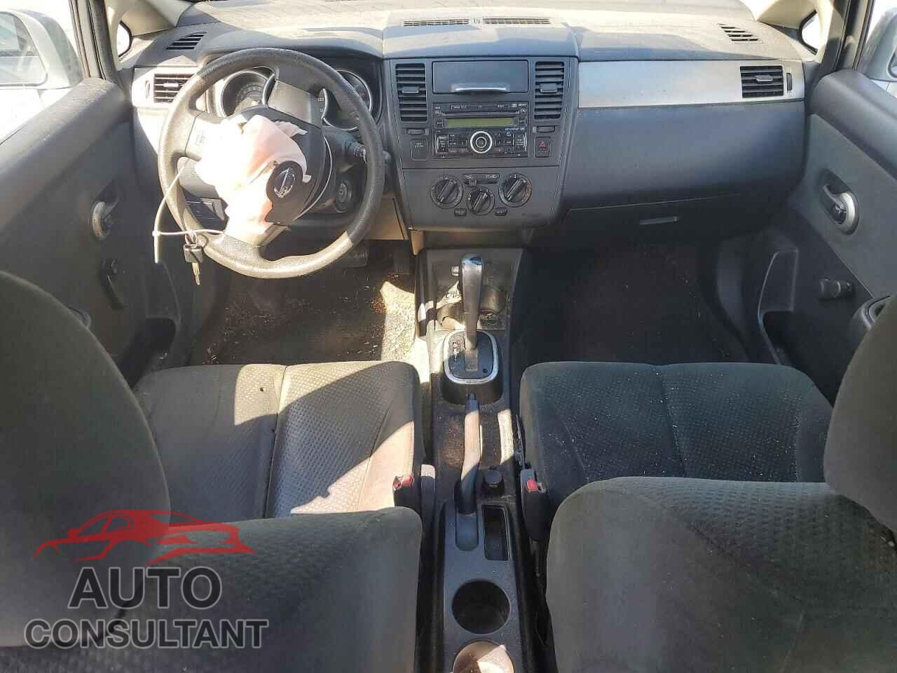NISSAN VERSA 2011 - 3N1BC1AP7BL373403