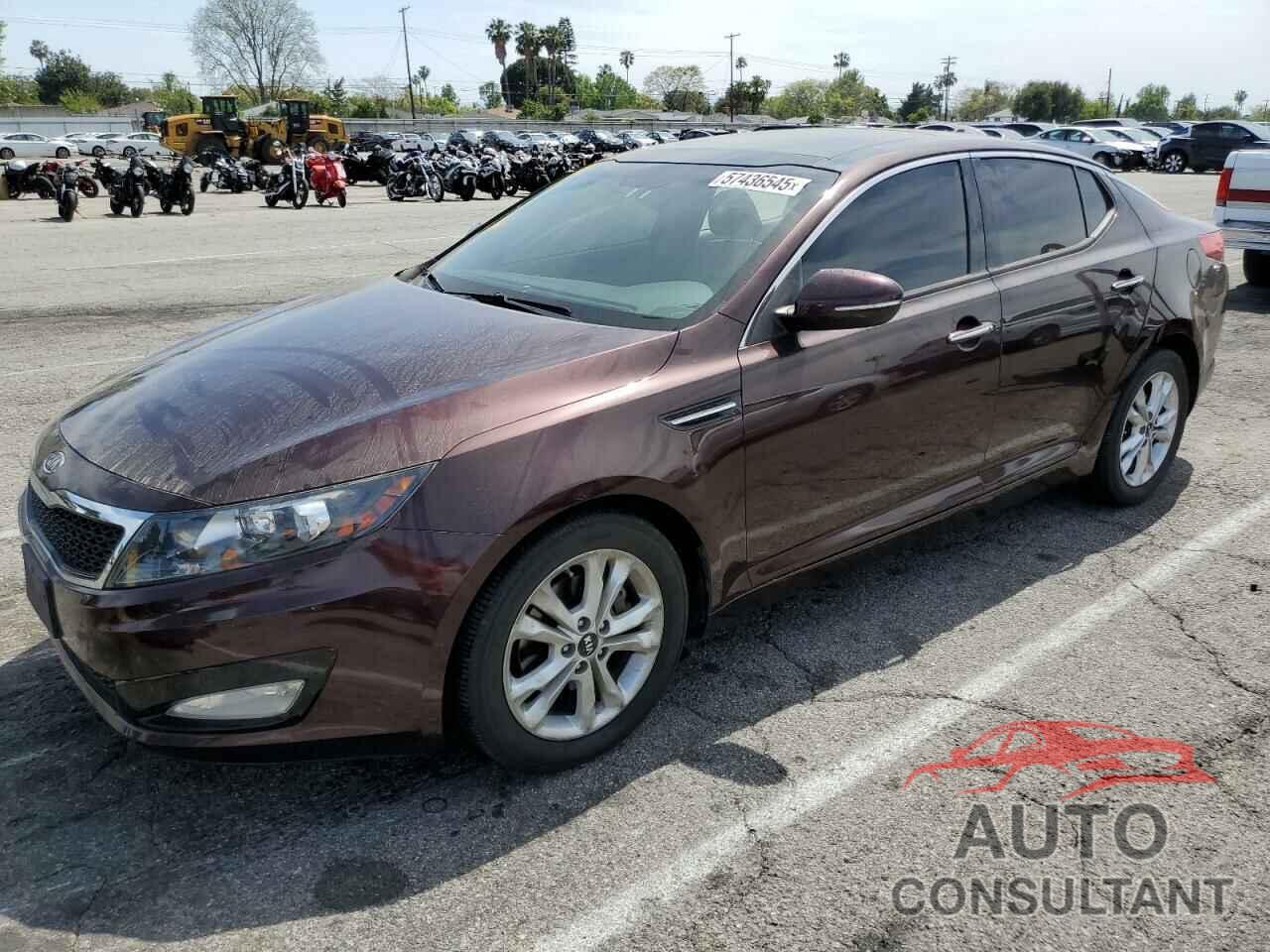 KIA OPTIMA 2011 - KNAGN4A75B5126134