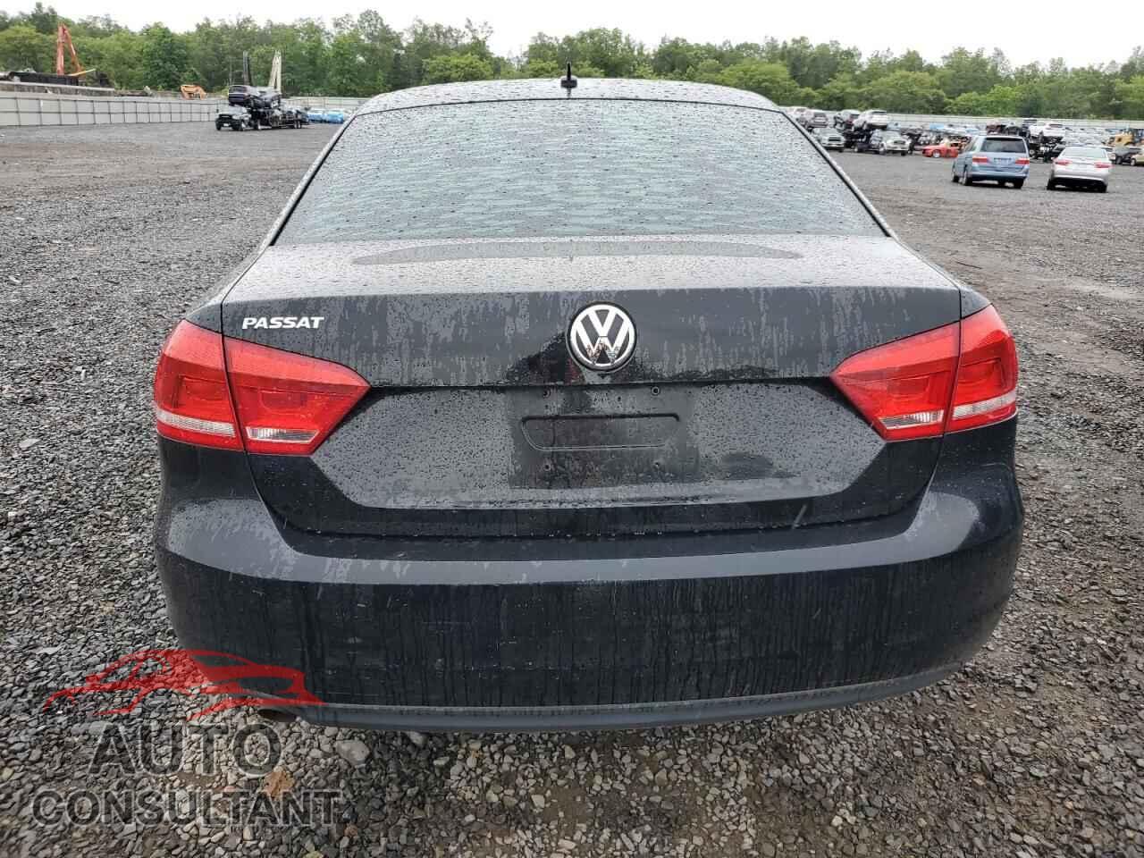 VOLKSWAGEN PASSAT 2012 - 1VWAP7A3XCC005160