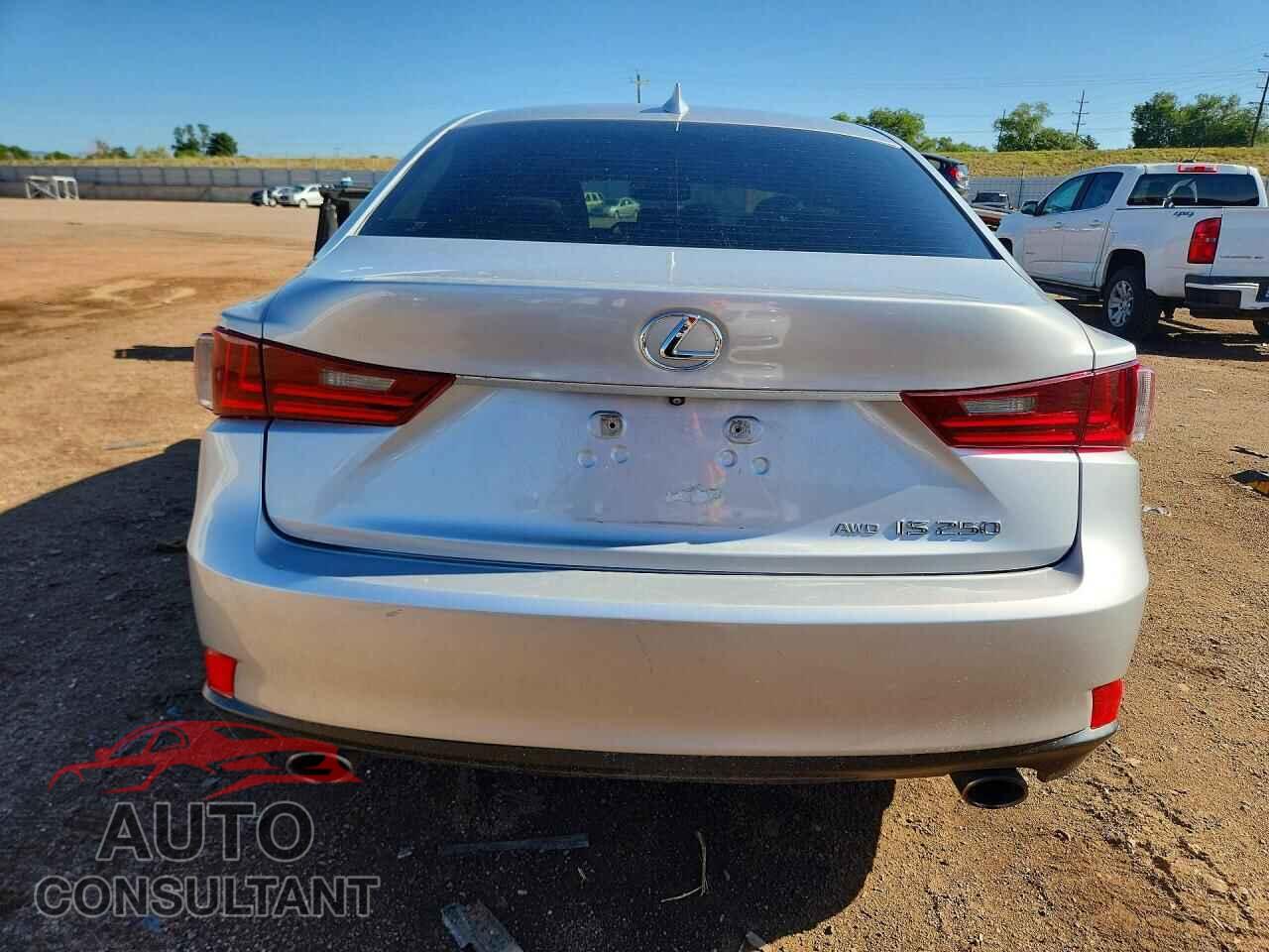 LEXUS IS 2015 - JTHCF1D23F5019830