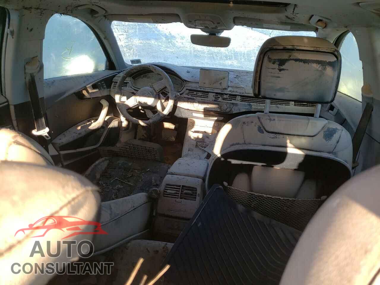 AUDI A4 2019 - WAUDNAF48KA003287