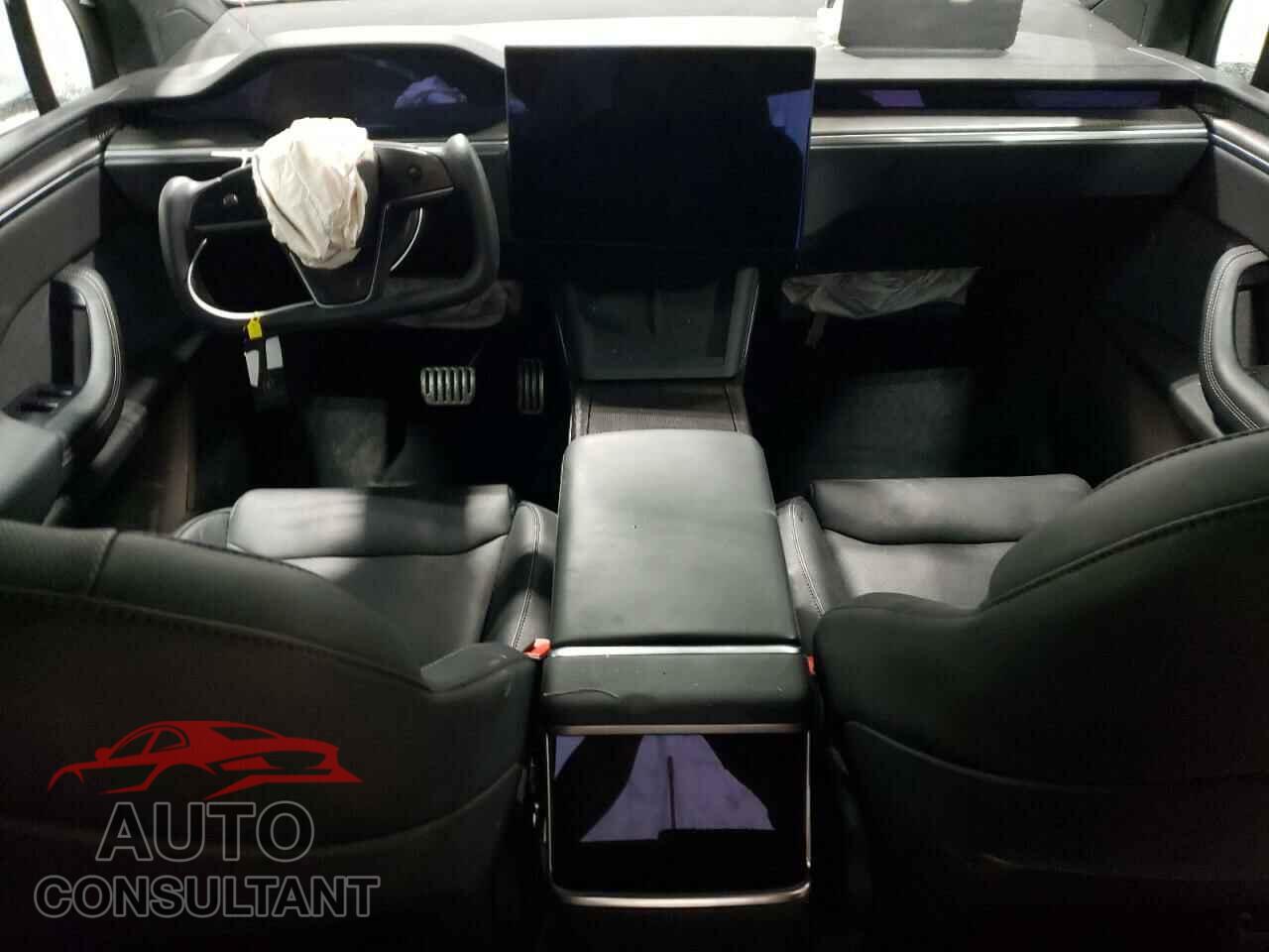 TESLA MODEL X 2022 - 7SAXCBE62NF343015