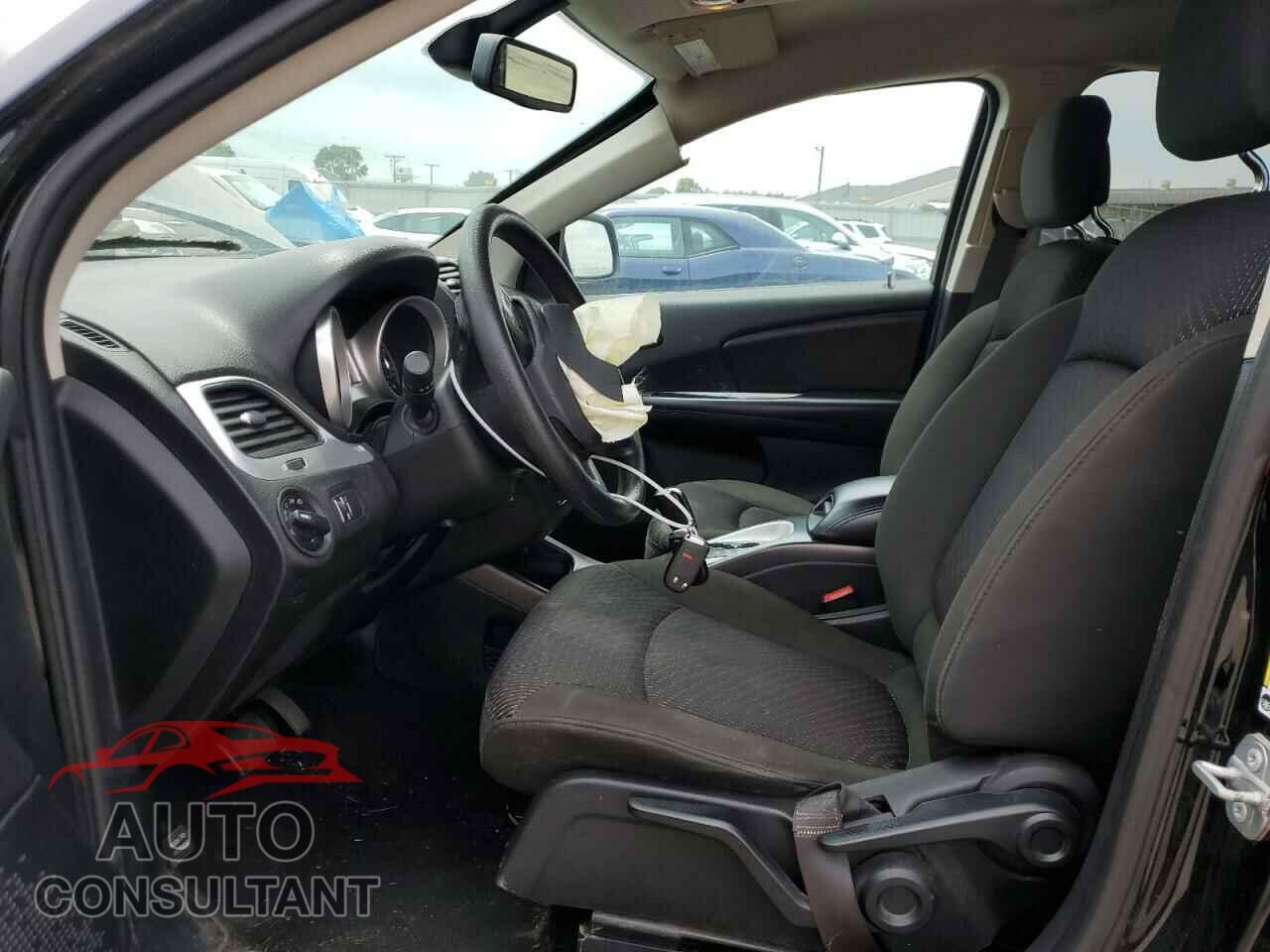 DODGE JOURNEY 2018 - 3C4PDCAB0JT536004