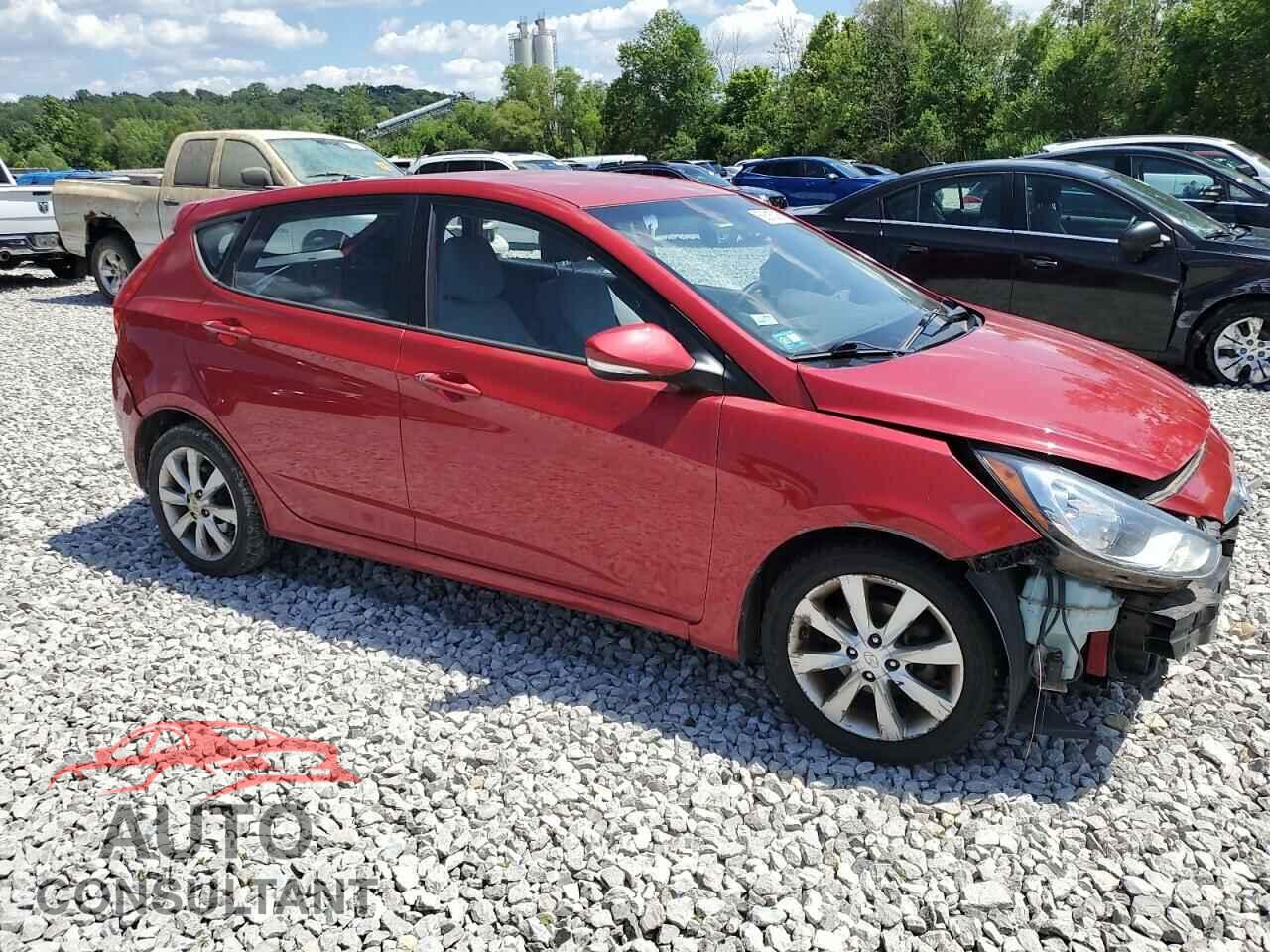 HYUNDAI ACCENT 2013 - KMHCU5AE7DU137701