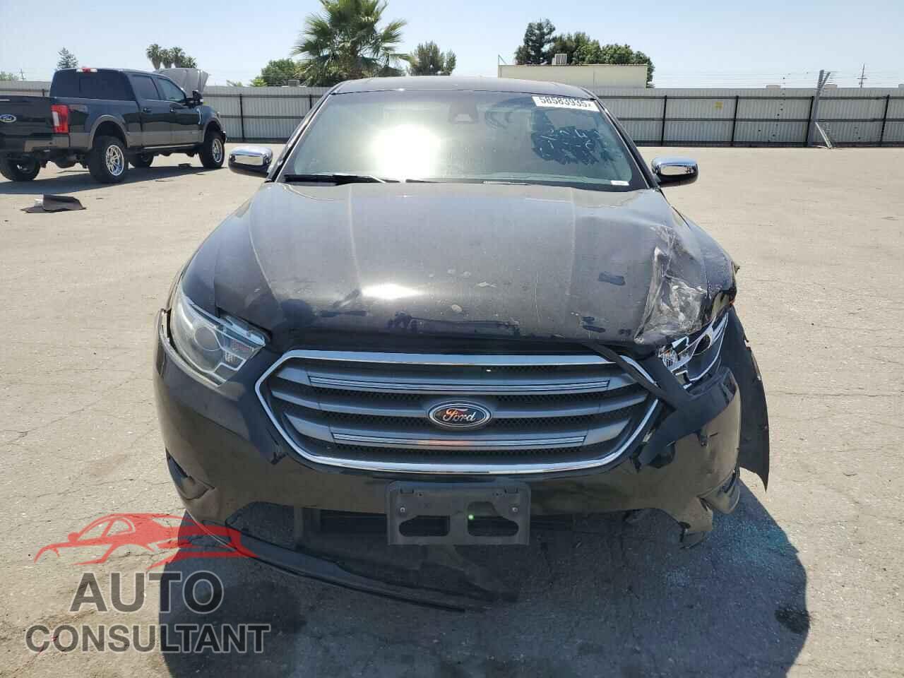 FORD TAURUS 2018 - 1FAHP2F86JG109729