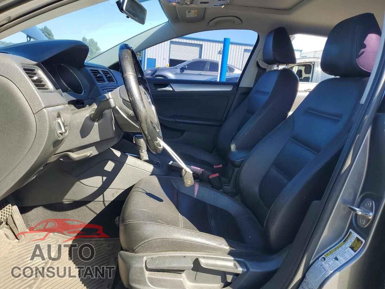 VOLKSWAGEN JETTA 2017 - 3VWDB7AJ9HM299473