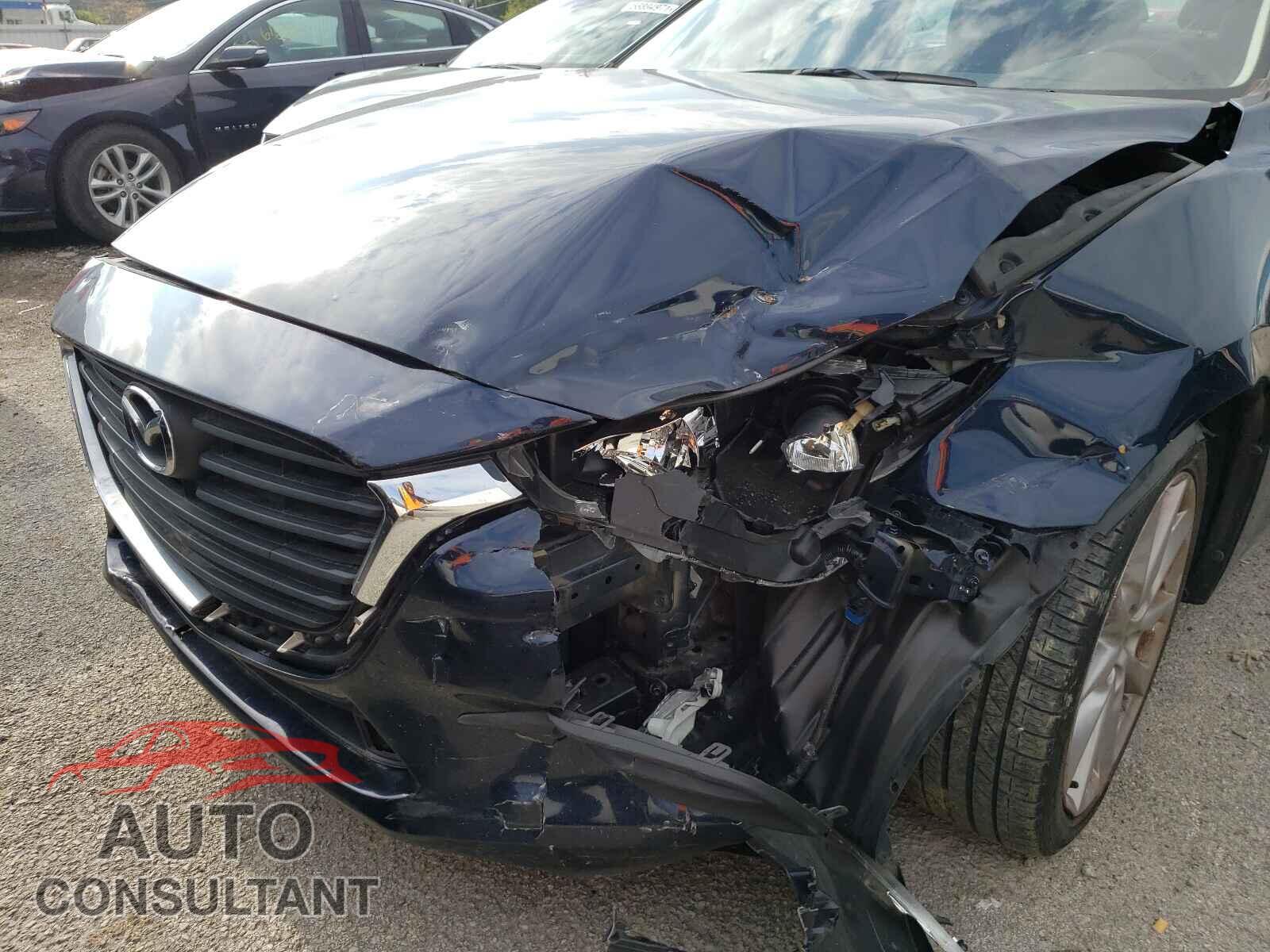 MAZDA 3 2017 - 3MZBN1V71HM132485