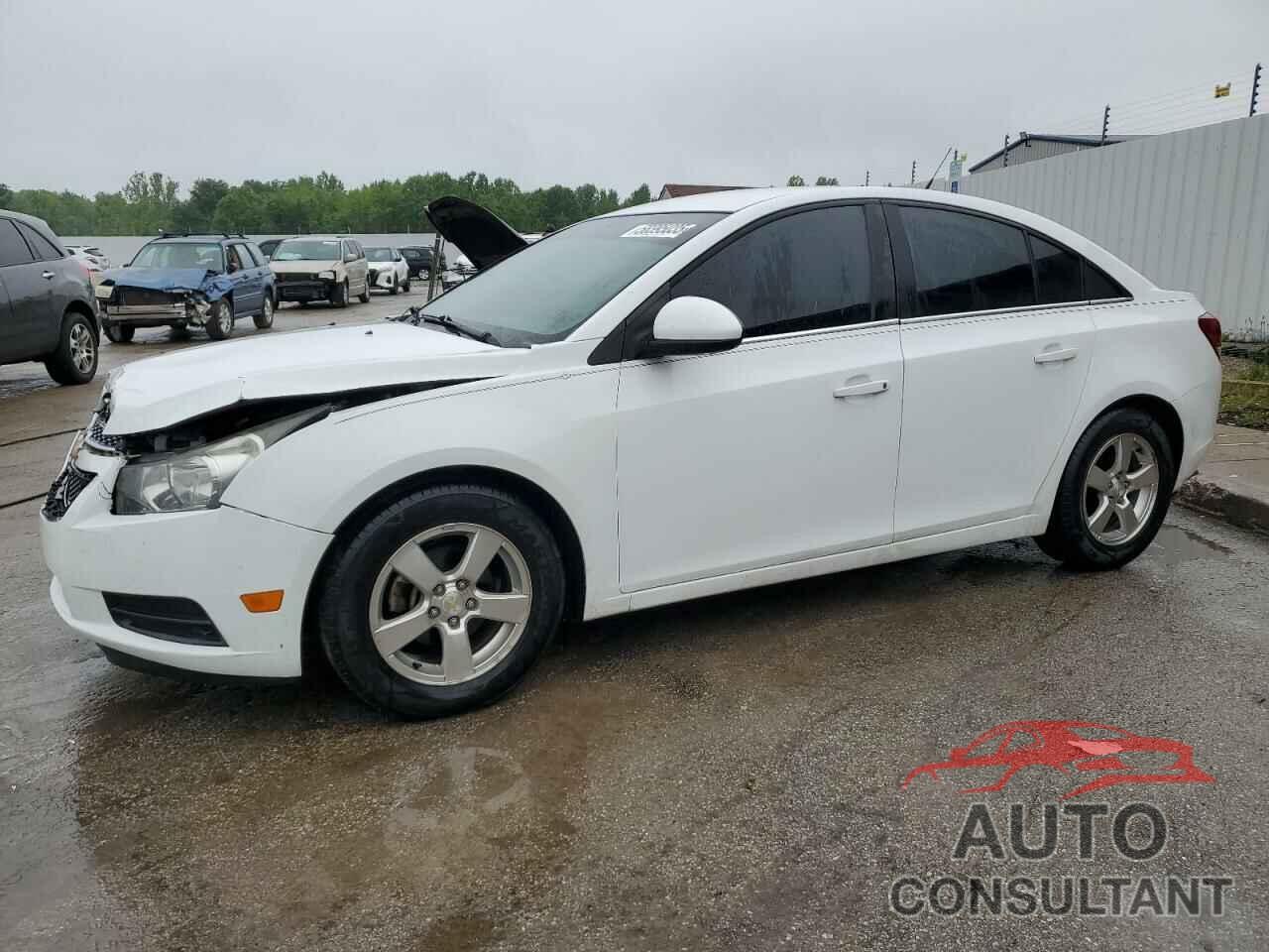 CHEVROLET CRUZE 2014 - 1G1PC5SB3E7146451