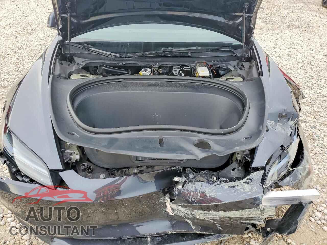 TESLA MODEL 3 2026 - 5YJ3E1EA6TF125497