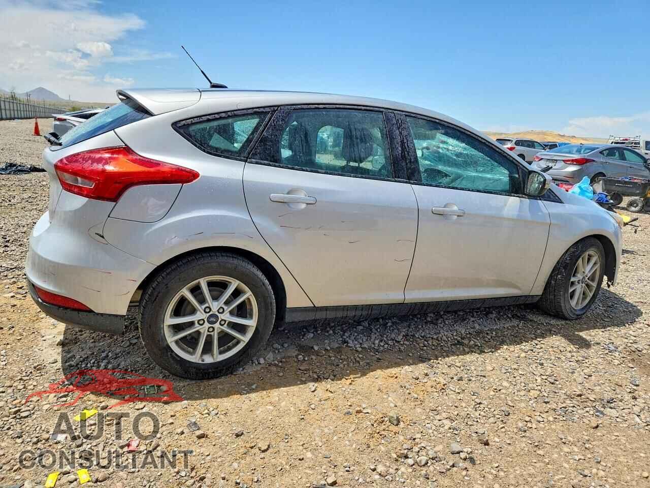 FORD FOCUS 2016 - 1FADP3K27GL325191