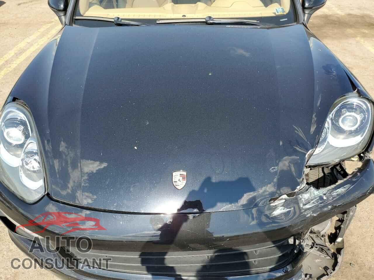 PORSCHE CAYENNE 2016 - WP1AA2A29GKA14733
