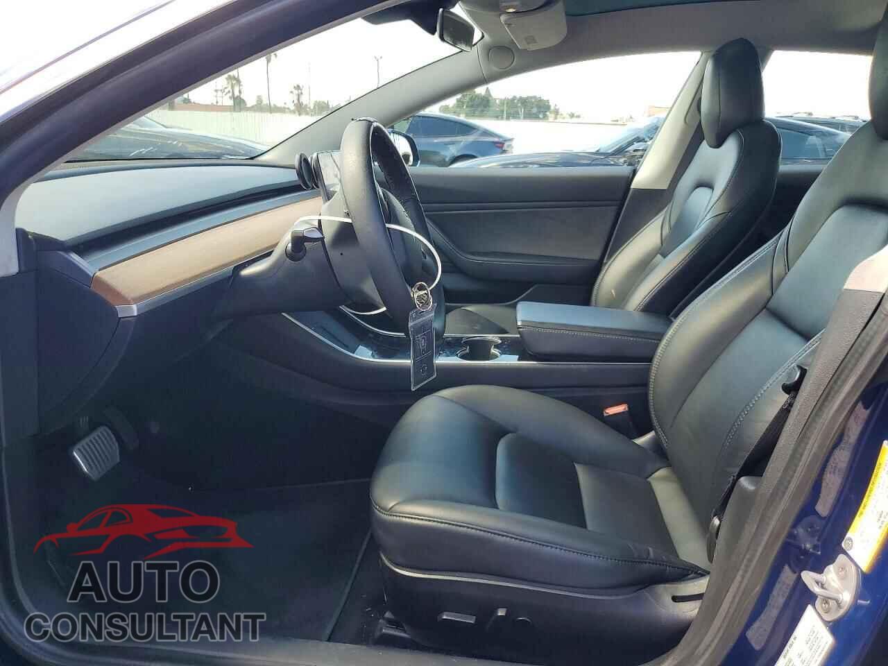 TESLA MODEL 3 2019 - 5YJ3E1EB2KF497488