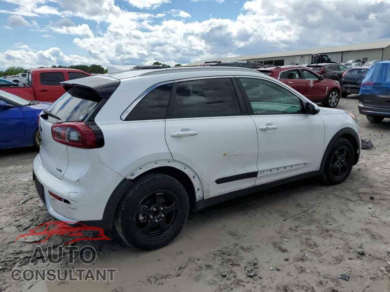 KIA NIRO 2018 - KNDCB3LCXJ5119094