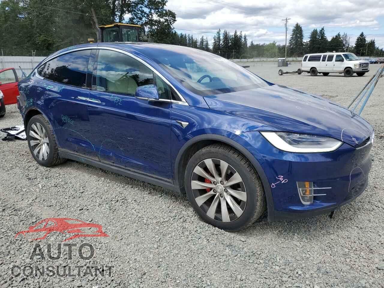 TESLA MODEL X 2020 - 5YJXCBE45LF244391