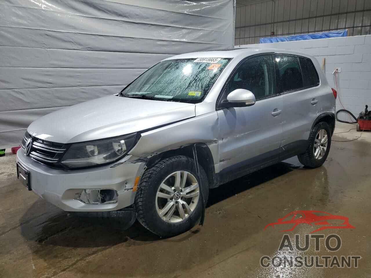 VOLKSWAGEN TIGUAN 2013 - WVGBV3AX0DW592165