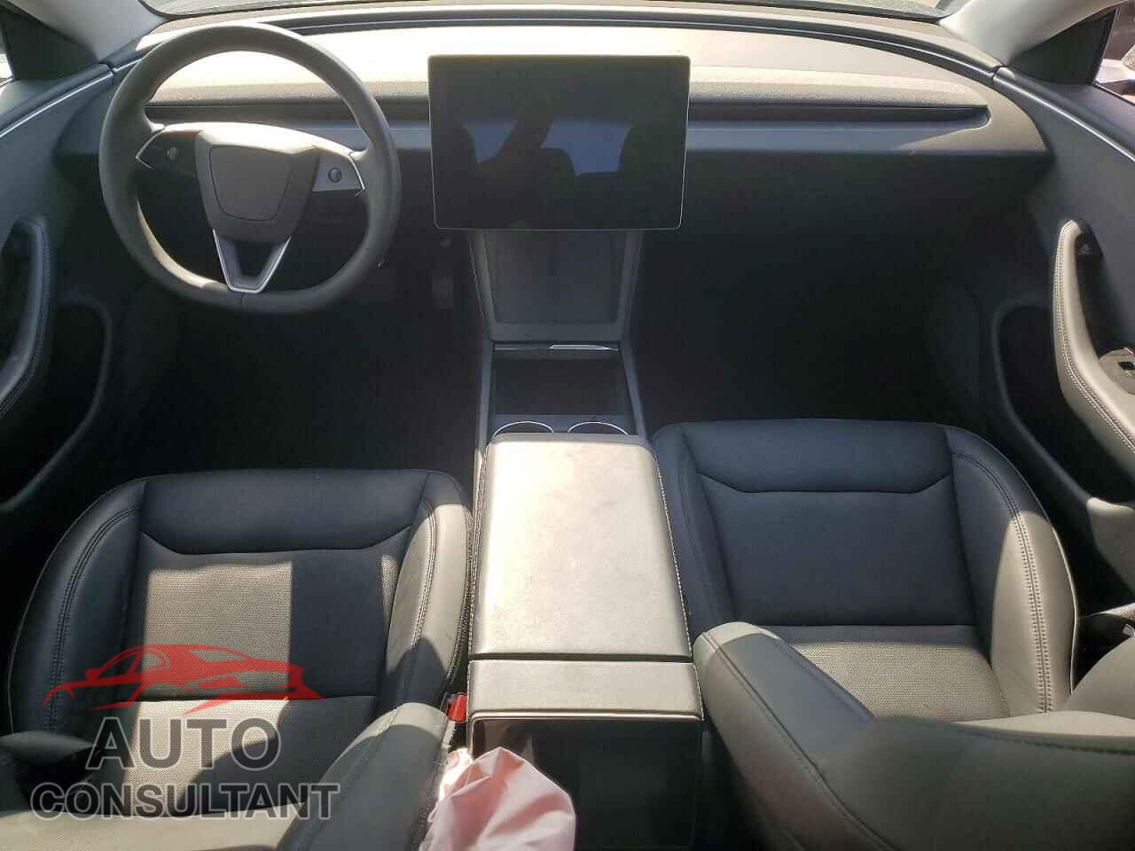TESLA MODEL 3 2025 - 5YJ3E1EA6SF973832