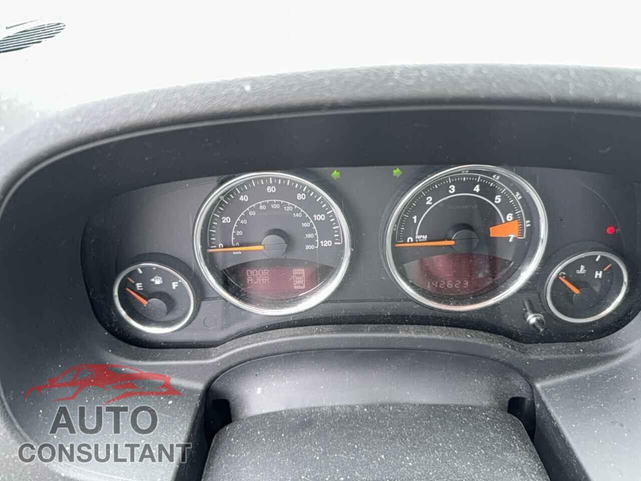 JEEP COMPASS 2017 - 1C4NJCEA9HD156144