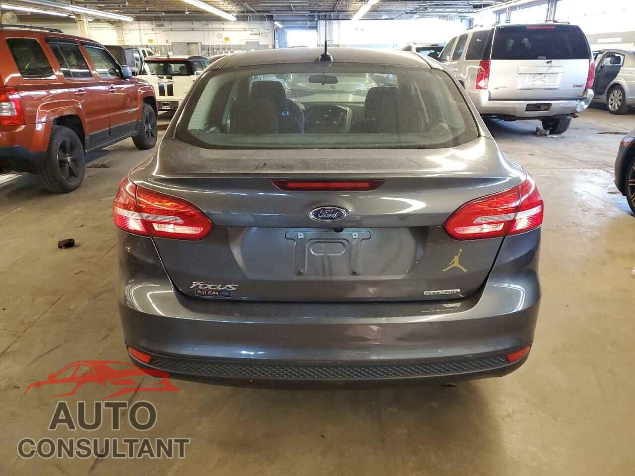 FORD FOCUS 2015 - 1FADP3E20FL312308