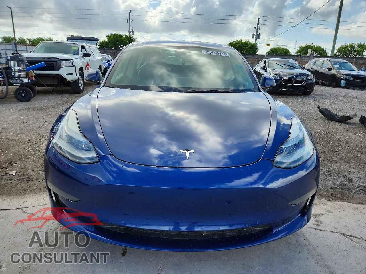TESLA MODEL 3 2022 - 5YJ3E1EA2NF289901