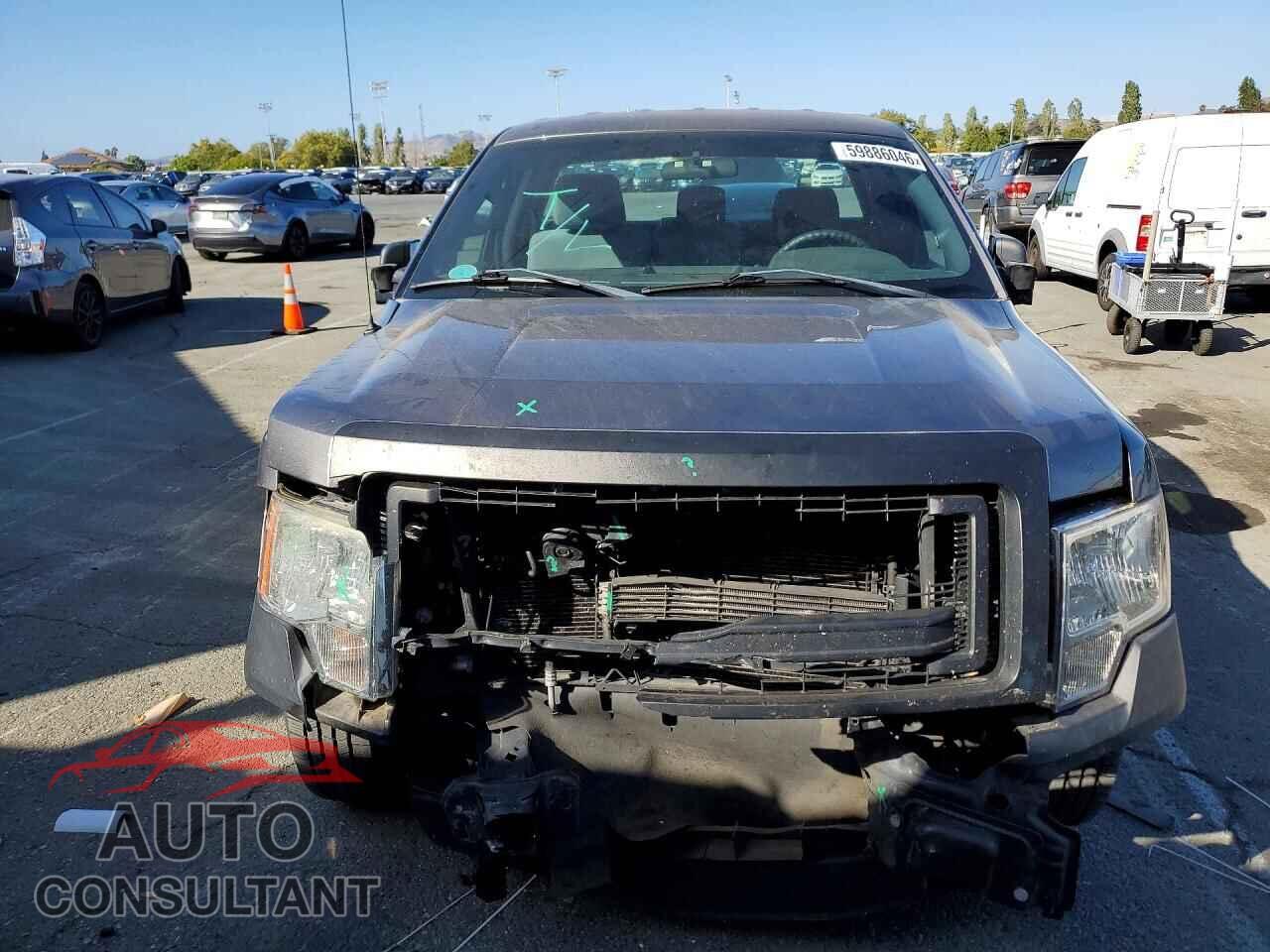 FORD F150 2013 - 1FTMF1CM7DFD70370
