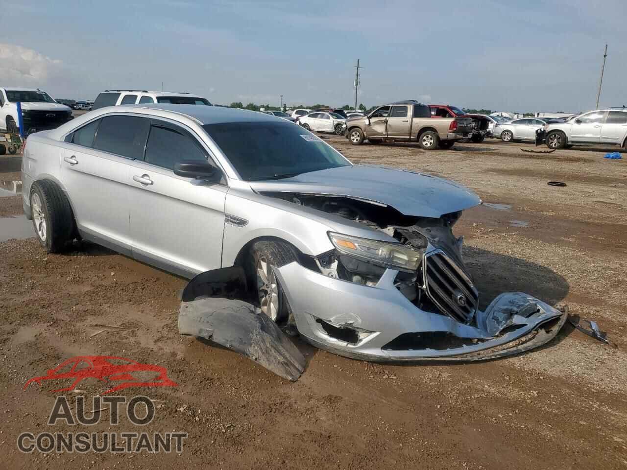 FORD TAURUS 2013 - 1FAHP2D88DG152587