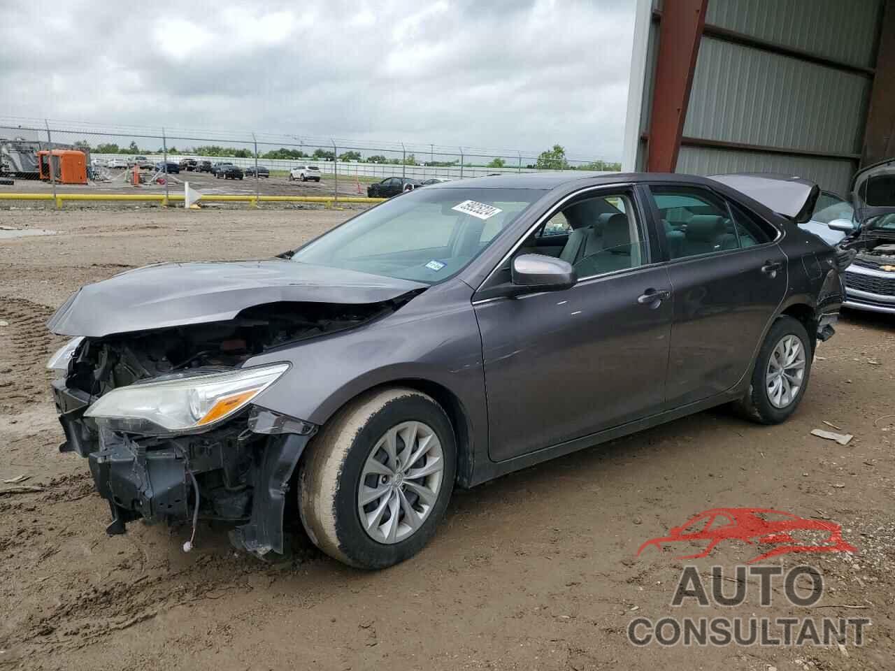 TOYOTA CAMRY 2016 - 4T4BF1FK3GR538217