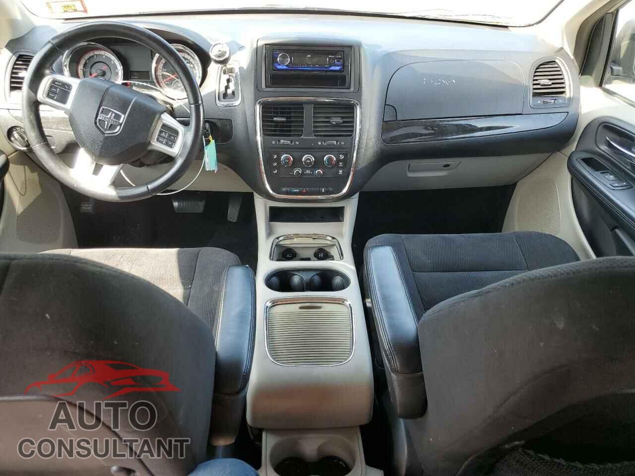 DODGE CARAVAN 2015 - 2C4RDGCG3FR513237