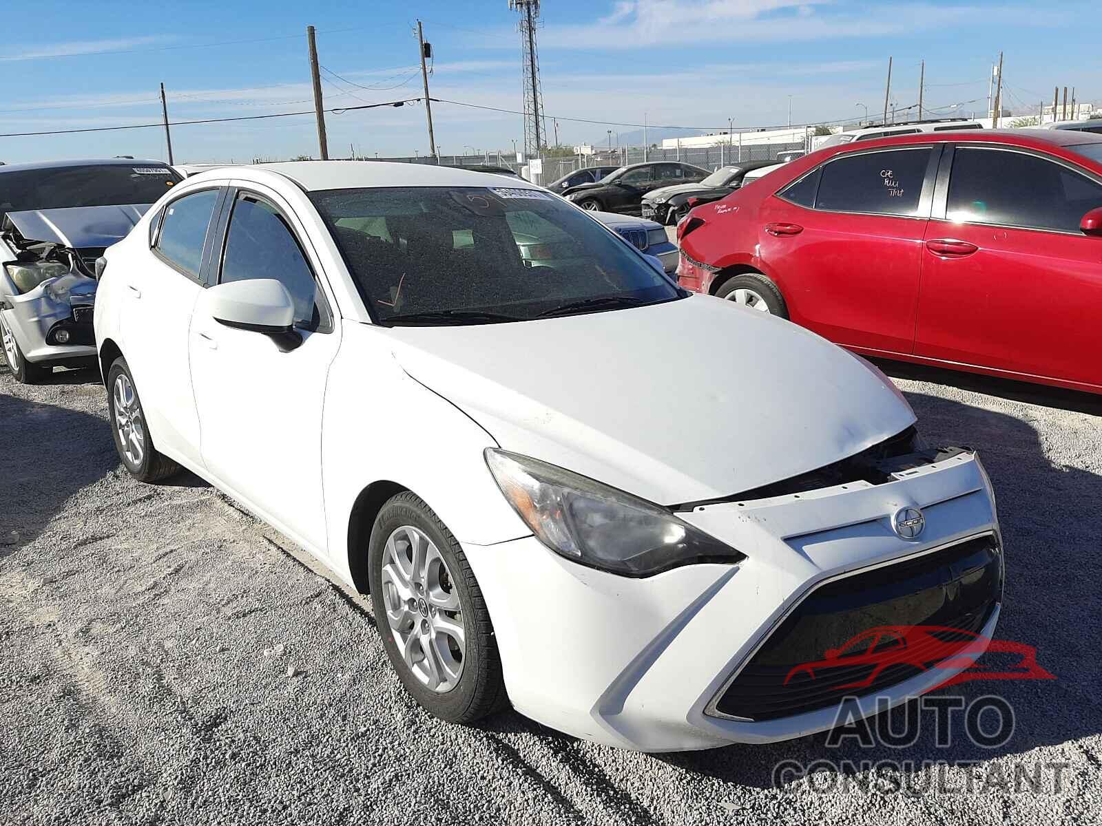 TOYOTA SCION 2016 - 3MYDLBZV1GY109636