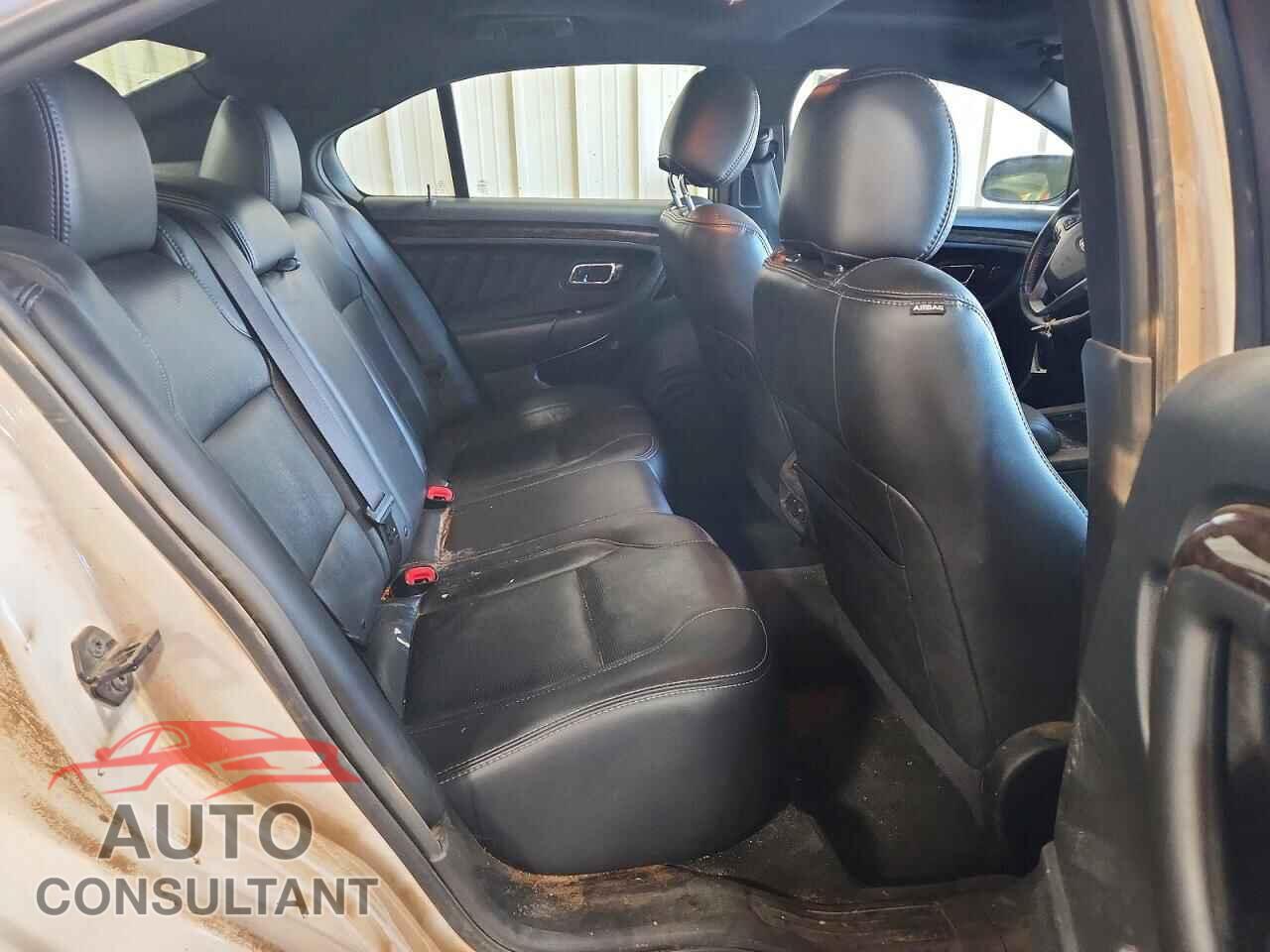 FORD TAURUS 2015 - 1FAHP2F81FG116093