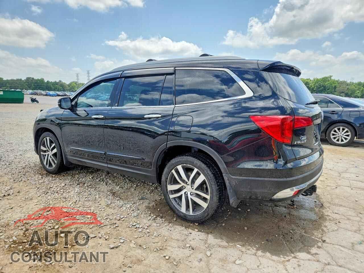 HONDA PILOT 2016 - 5FNYF5H92GB041548