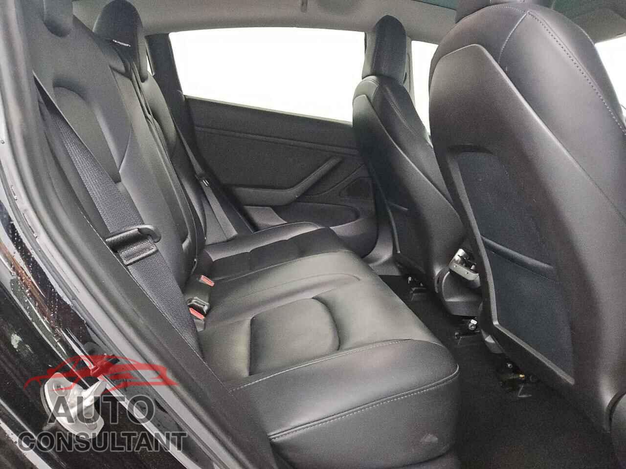 TESLA MODEL 3 2019 - 5YJ3E1EA7KF297892