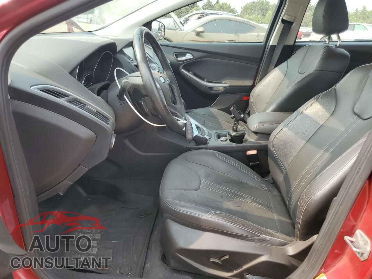 FORD FOCUS 2012 - 1FAHP3N26CL283099