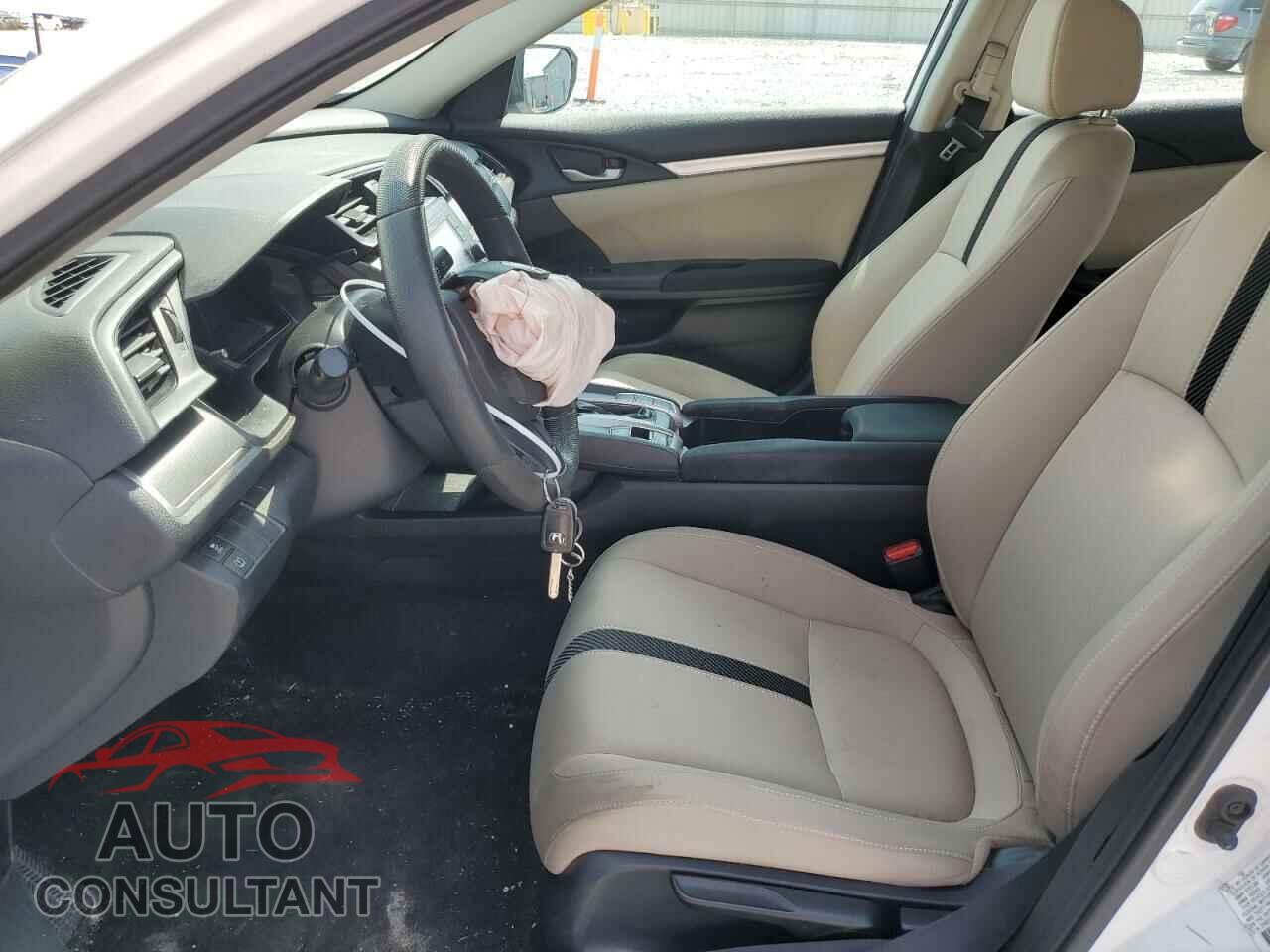 HONDA CIVIC 2018 - 2HGFC2F57JH583309