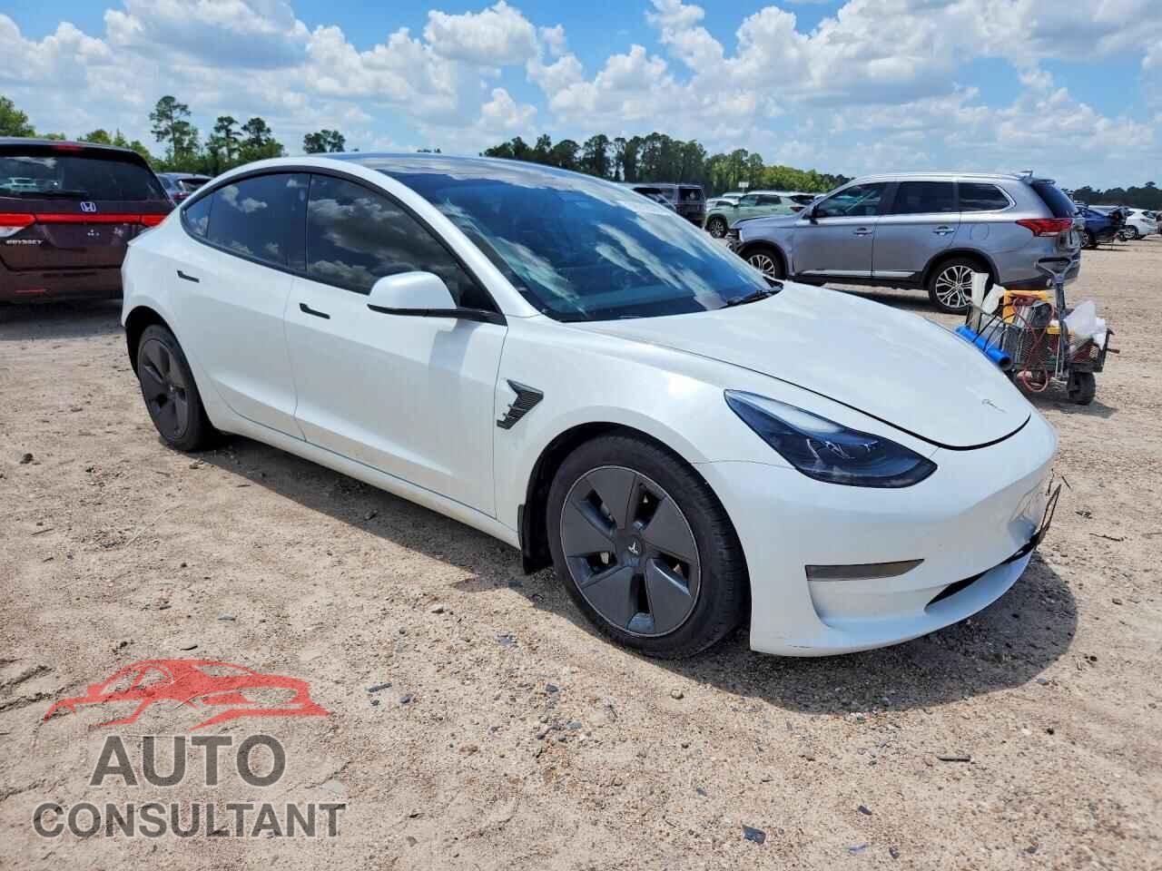TESLA MODEL 3 2023 - 5YJ3E1EAXPF611767