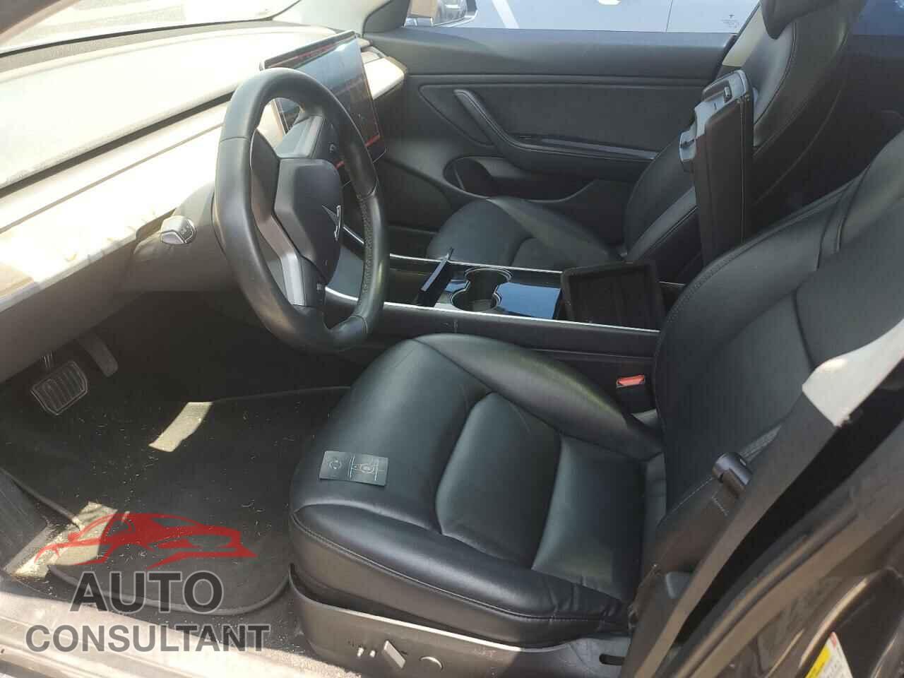TESLA MODEL 3 2019 - 5YJ3E1EA4KF401979