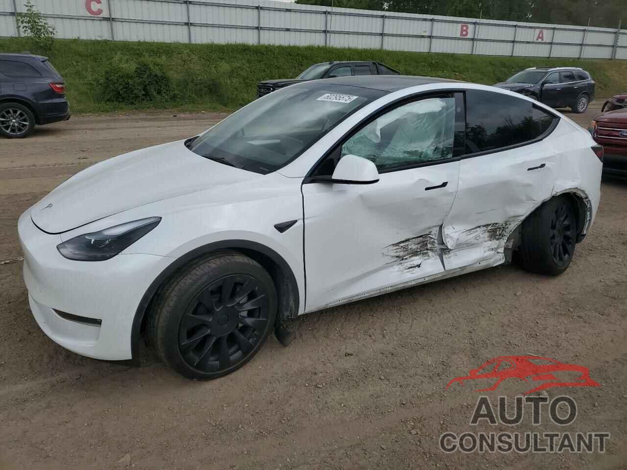 TESLA MODEL Y 2023 - 7SAYGDEE2PF846929