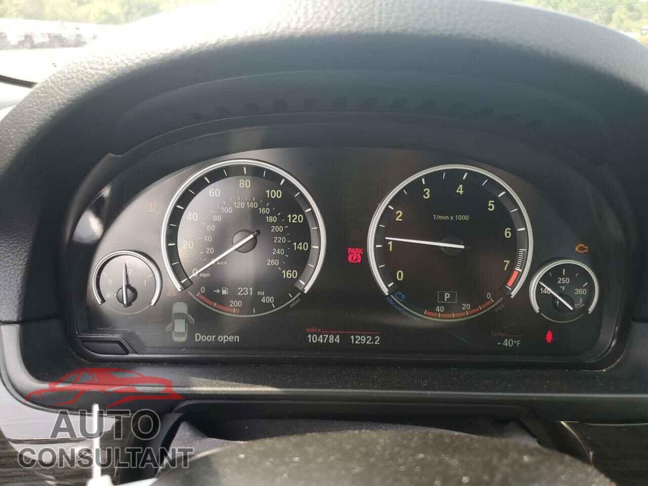 BMW 5 SERIES 2014 - WBA5B3C5XED530918