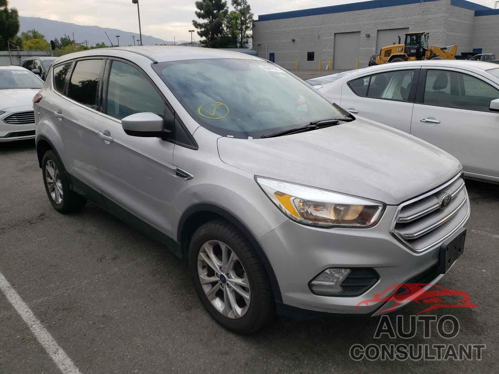 FORD ESCAPE 2017 - 1FMCU0GD1HUB90353