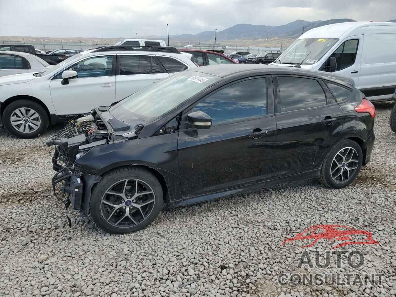 FORD FOCUS 2015 - 1FADP3K29FL324784