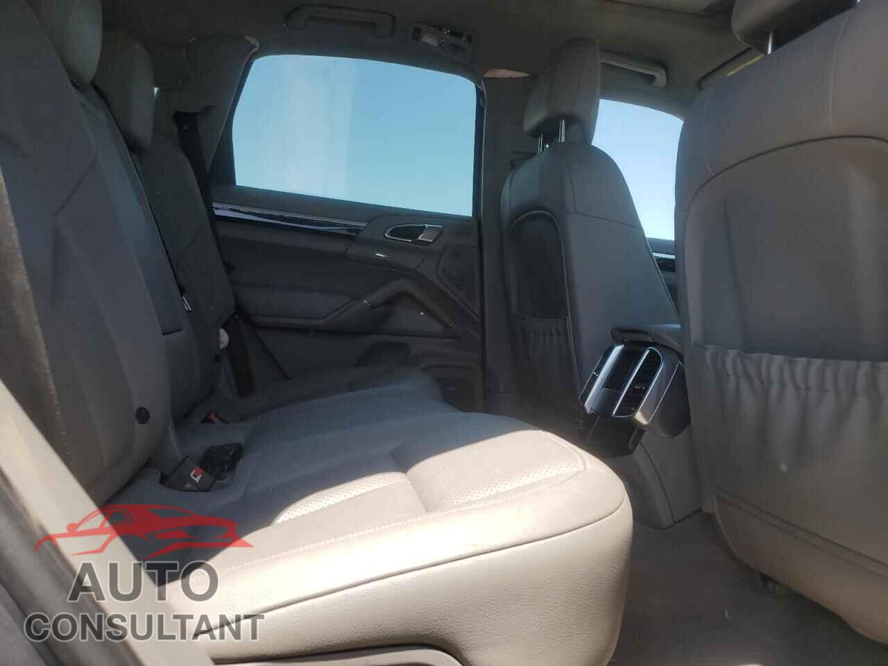 PORSCHE CAYENNE 2011 - WP1AB2A21BLA47791